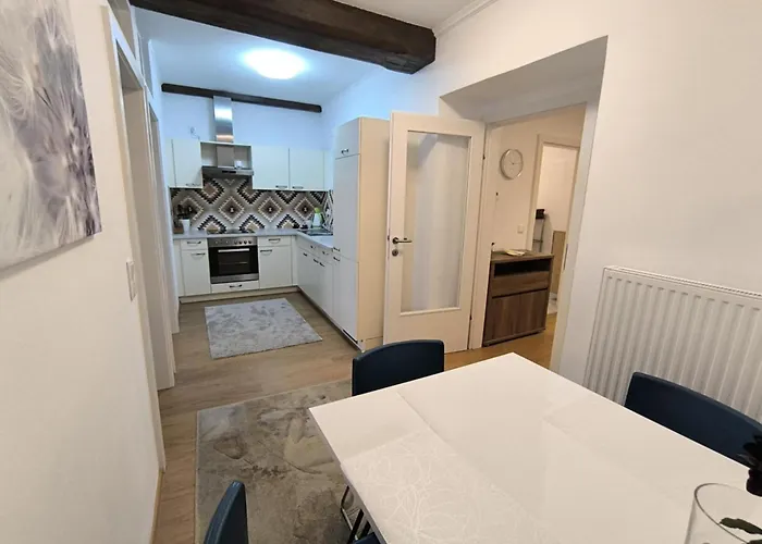 In Zentrum Zwischen Hauptplatz Und Stadtpark